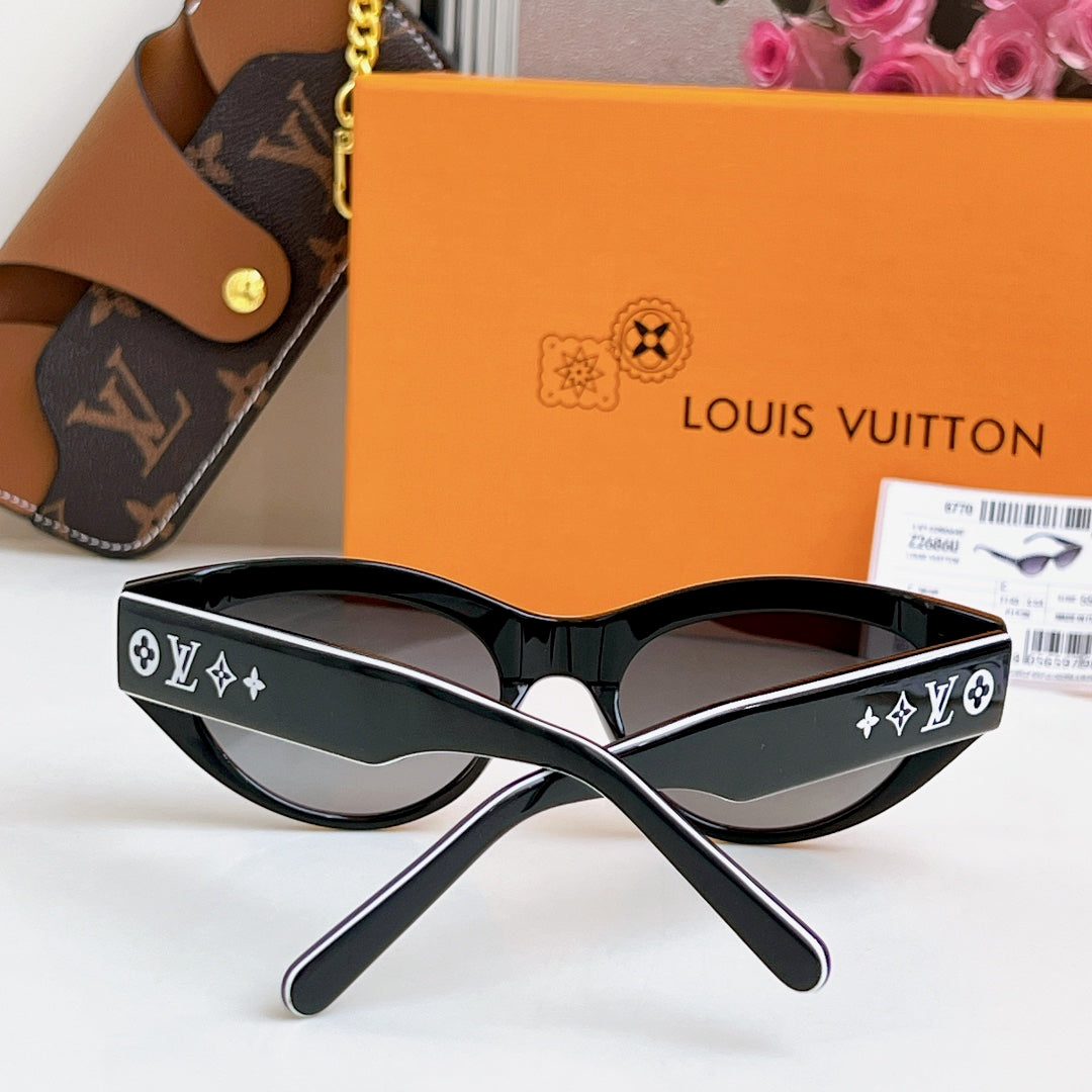 Versatile and fashionable sunglasses