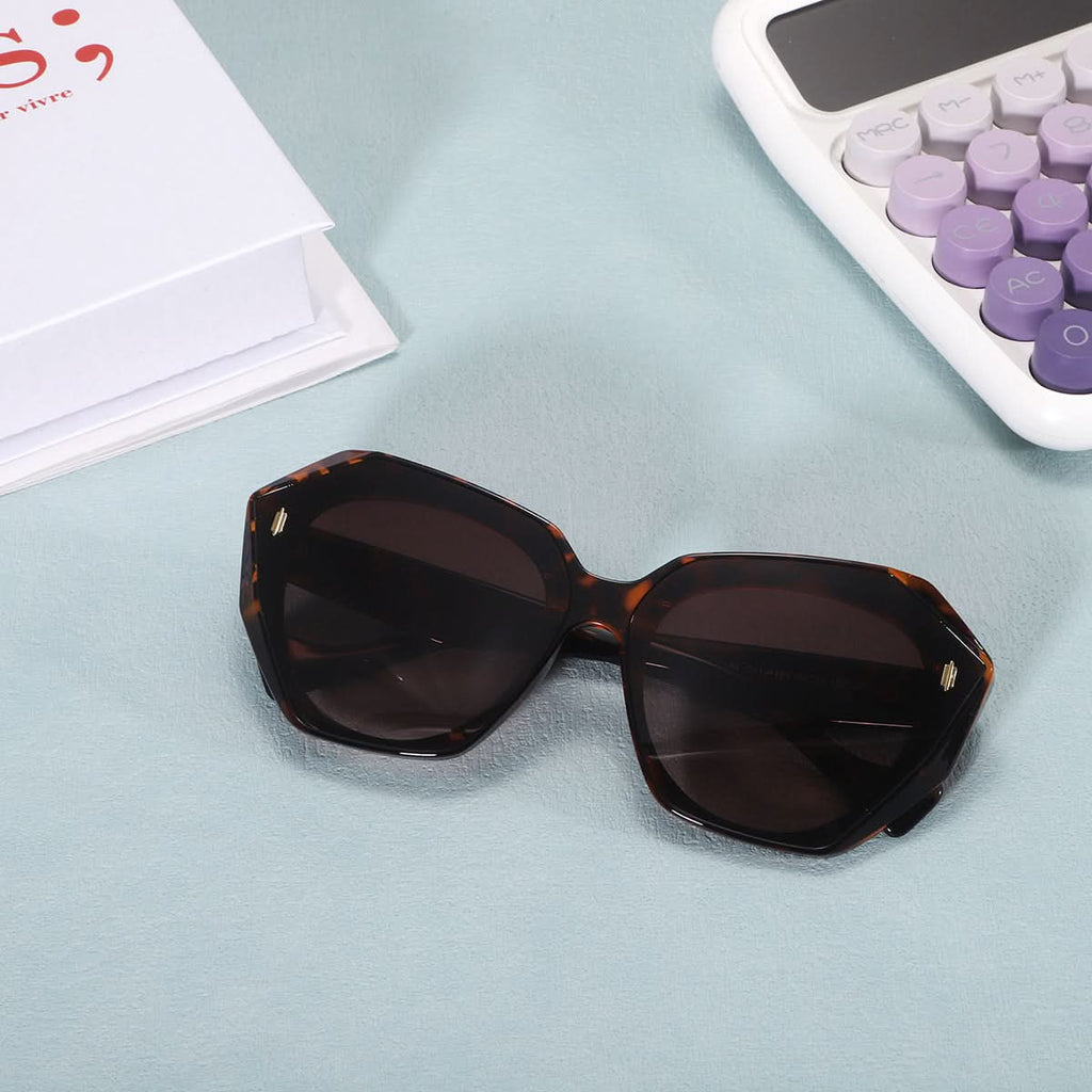 Retro Tinted Polygonal Cat Eye Sunglasses