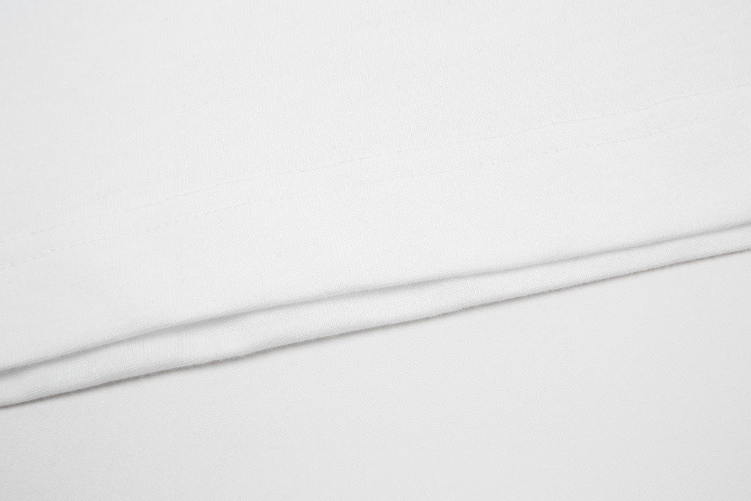 Foamed lettering cotton T-shirt