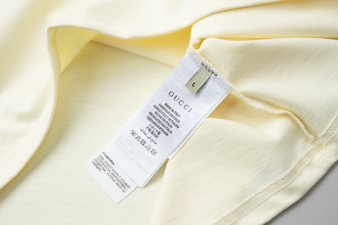 White fashion T-shirt 2076