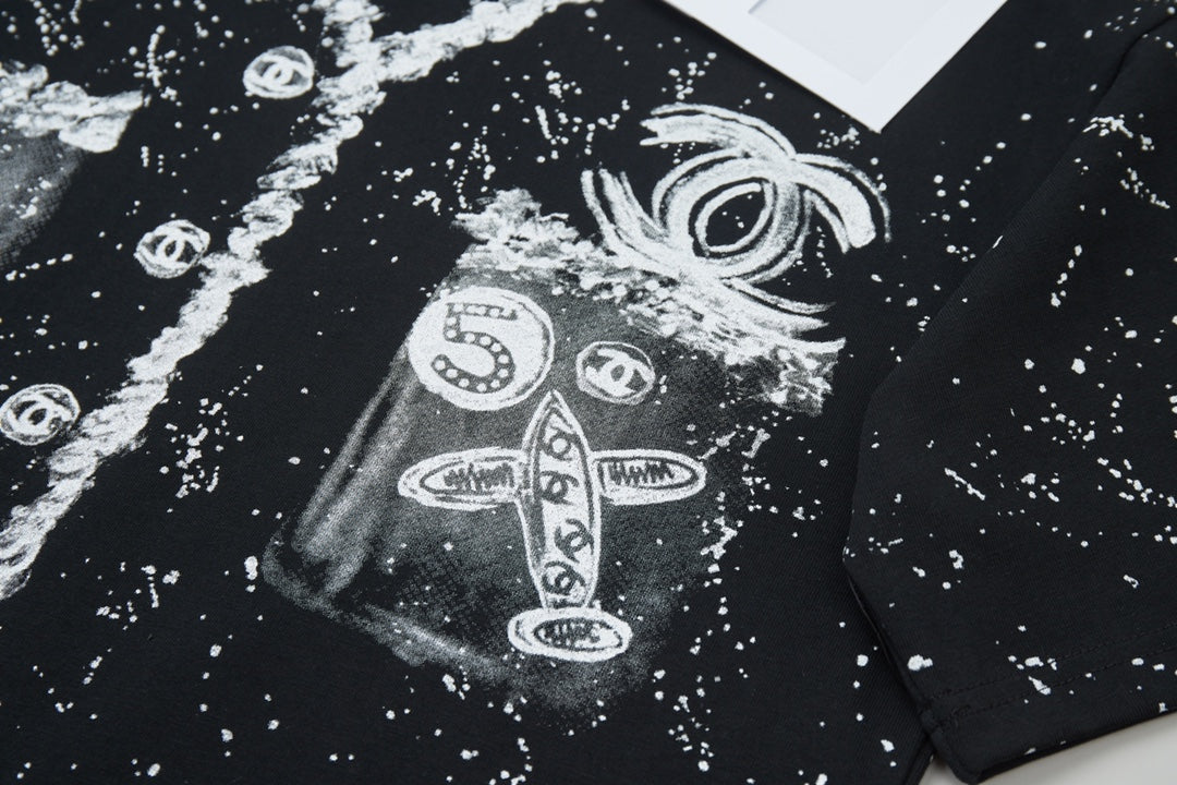 Black fashion T-shirt 0900