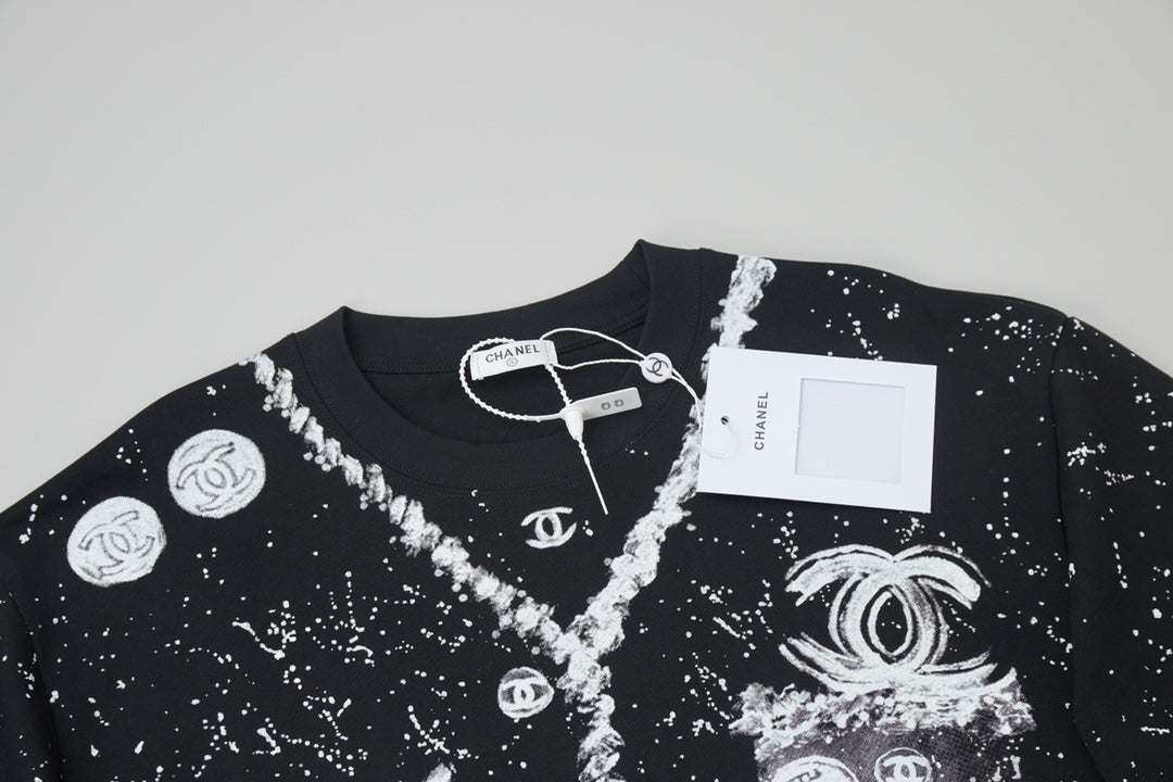 Black fashion T-shirt 0900