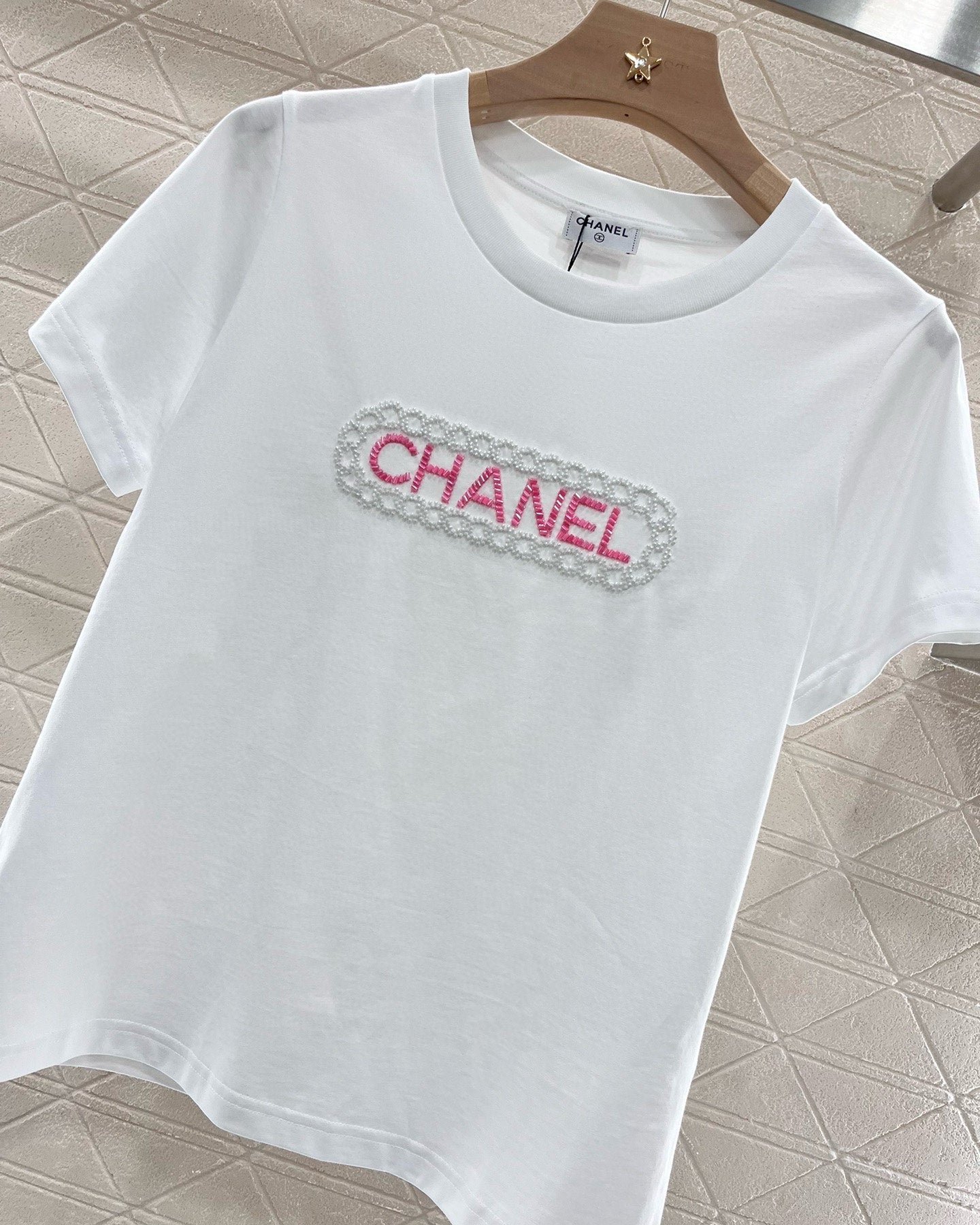 Embroidered cotton T-shirt