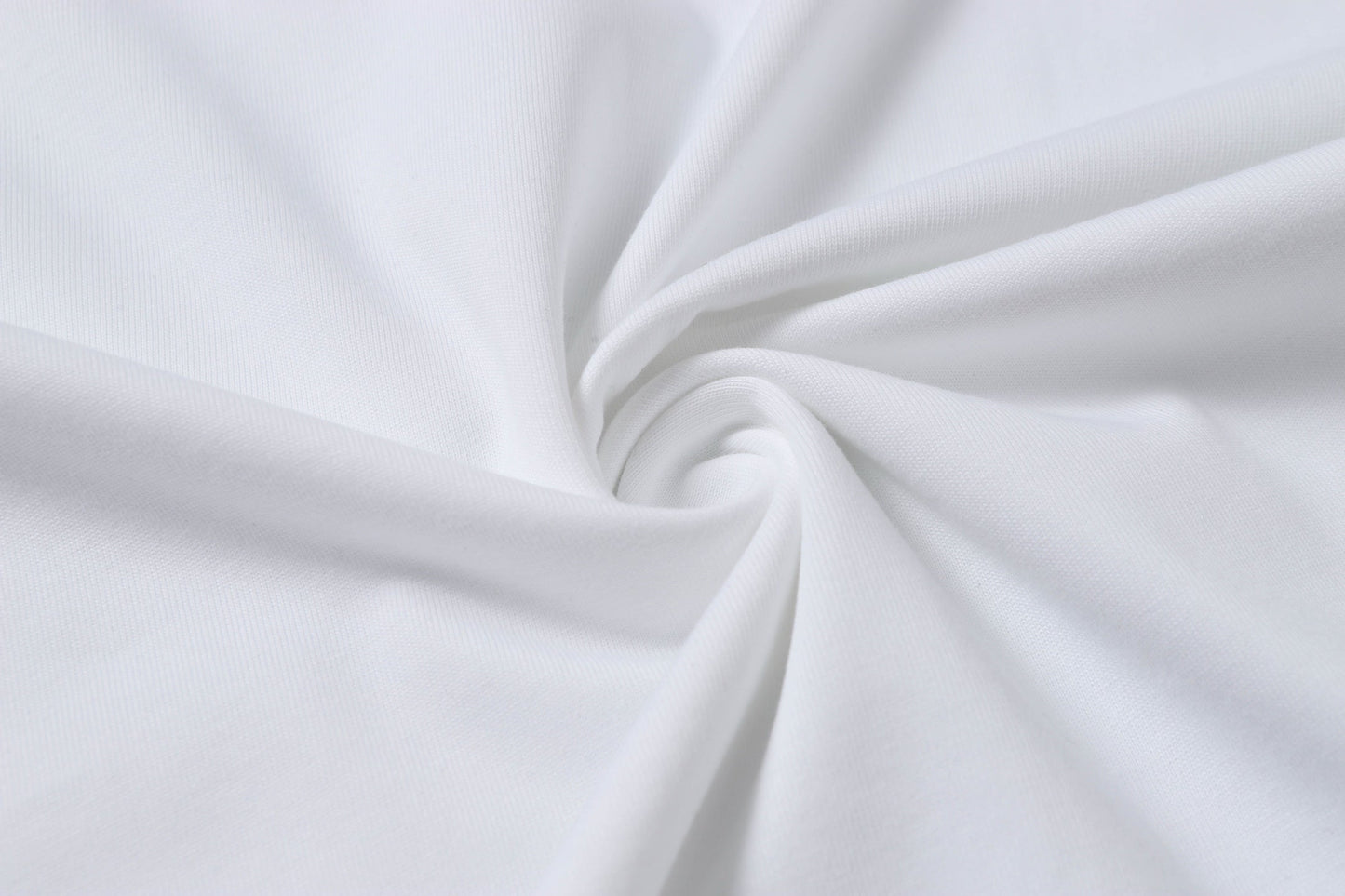 White fashion T-shirt 622