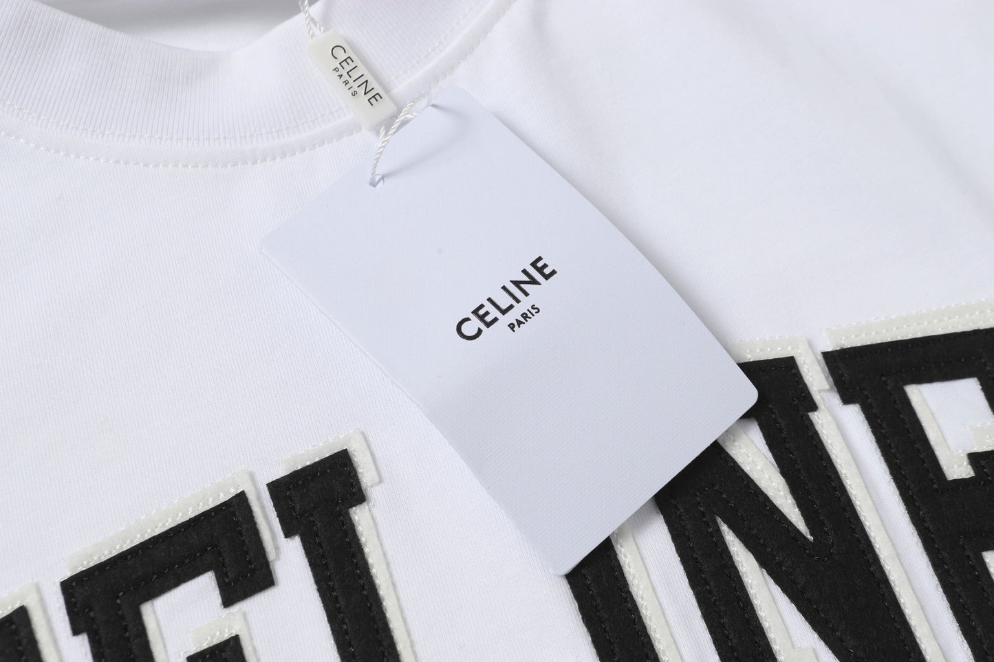 White fashion T-shirt 622