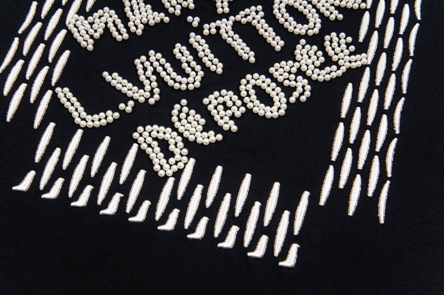 Pearl embroidered T-shirt