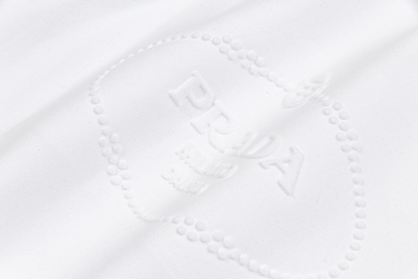 EMBOSSED PRINT COTTON T-SHIRT