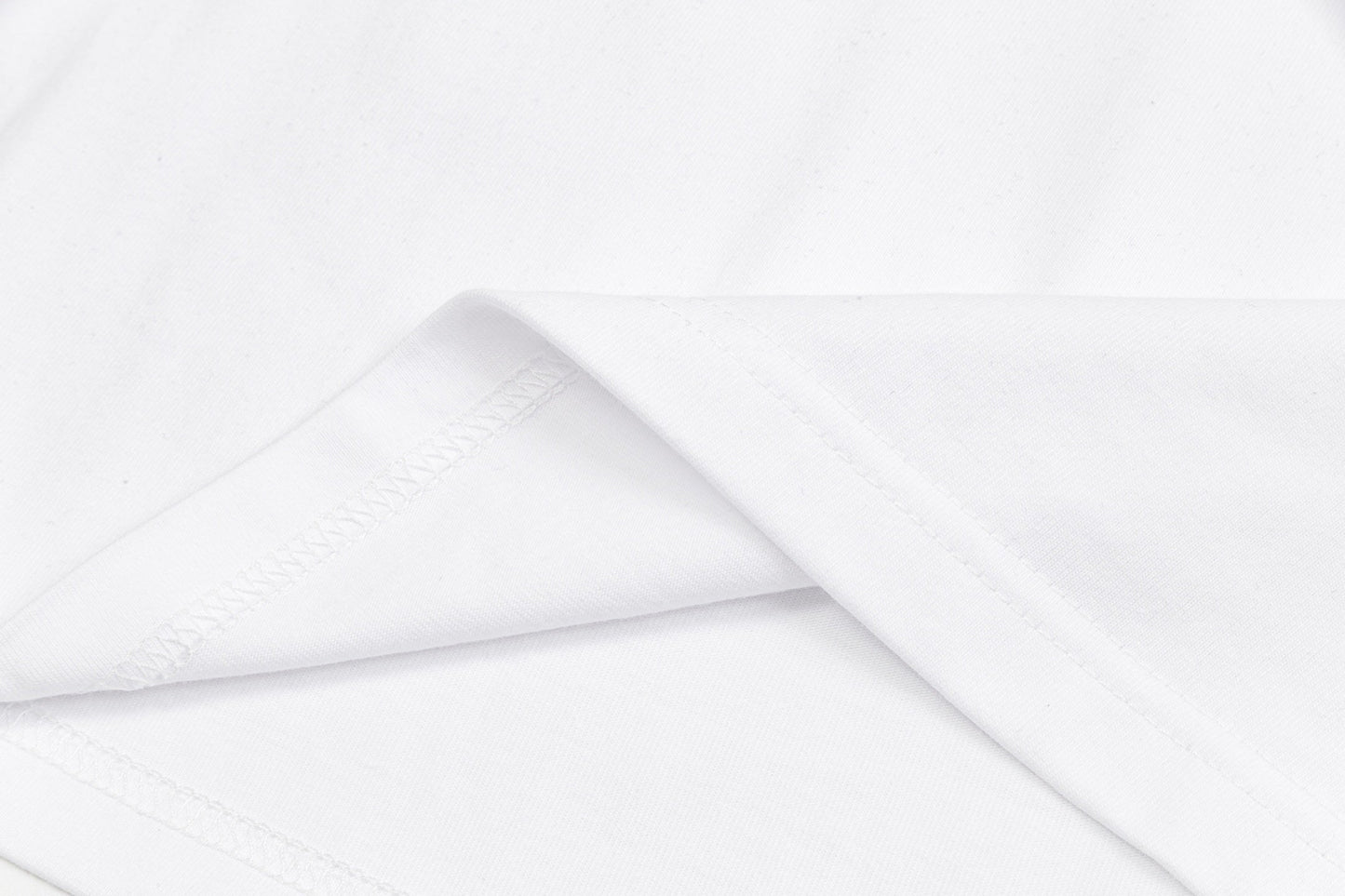 EMBOSSED PRINT COTTON T-SHIRT