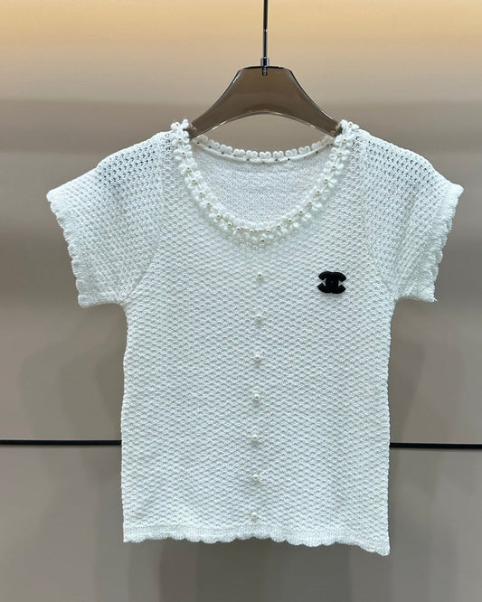 Knitted pearl hollow T-shirt