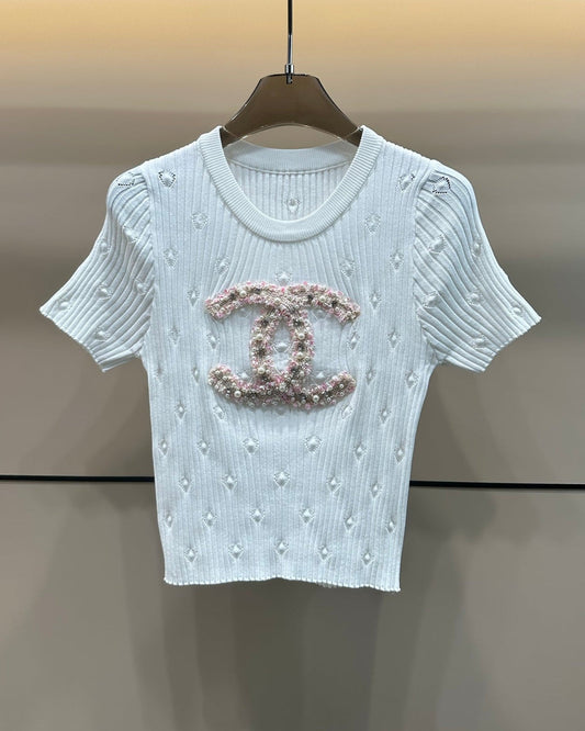 Embroidered knitted T-shirt
