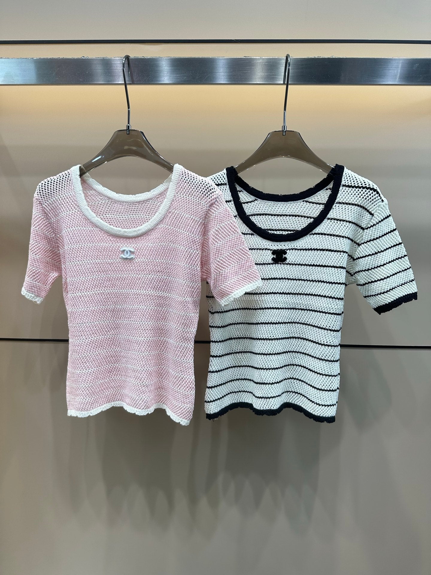 Hollow Stripe Color Block Knit T-shirt