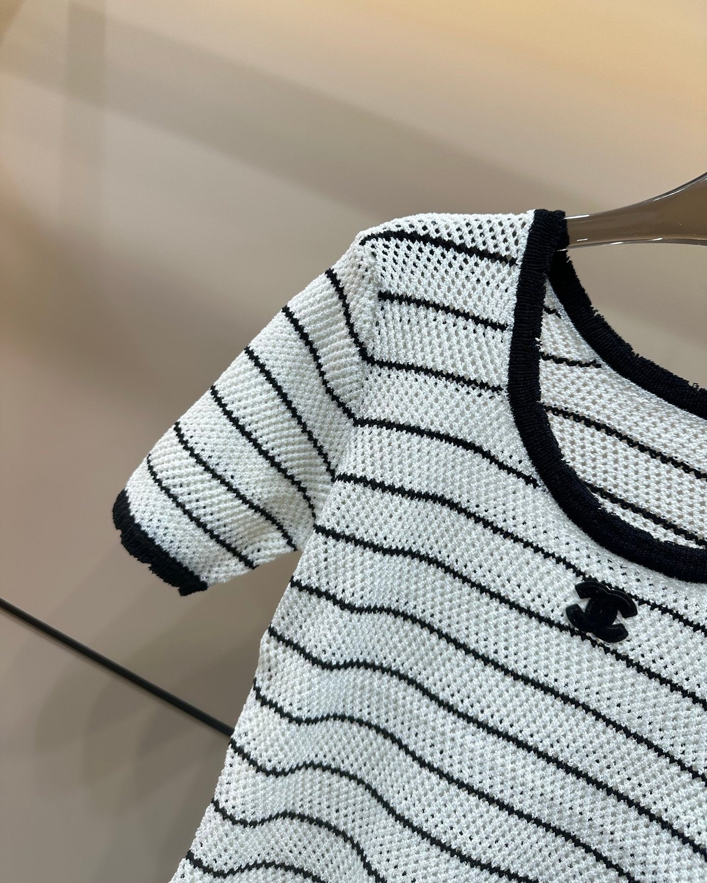 Hollow Stripe Color Block Knit T-shirt