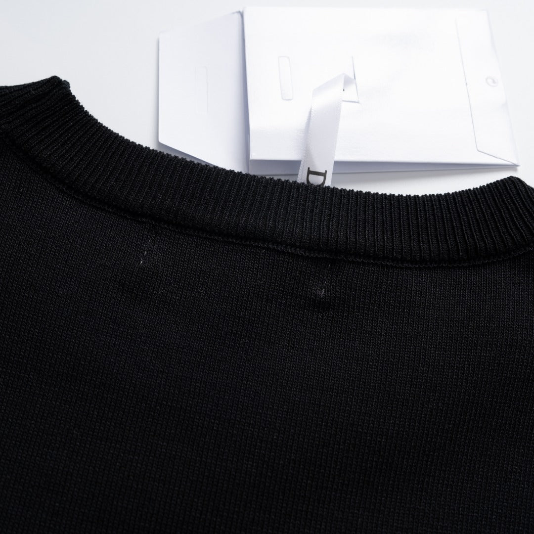 Vintage knitted Black T-shirt